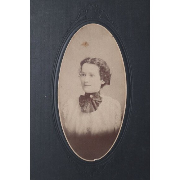 5 Victorian Photographs on Board Man Woman Portrait Vintage Black White Picture - Picture 6 of 6